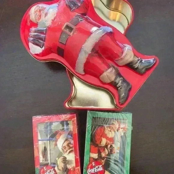 Coca Cola Vintage Santa Collectors Tin with two decks of cards NWT in BOX - Picture 6 of 14